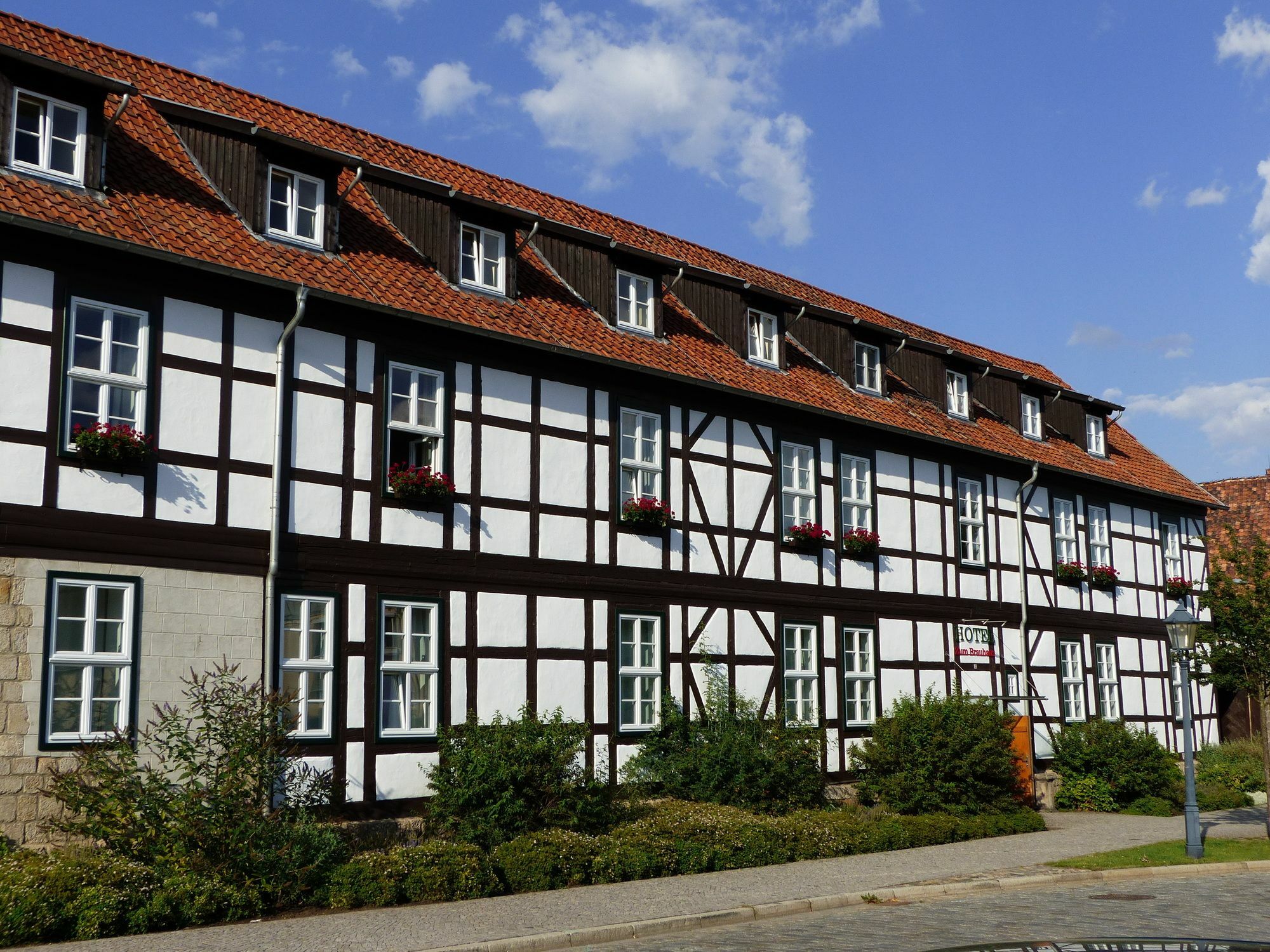 Hotel Zum Brauhaus Кведлинбург Екстериор снимка