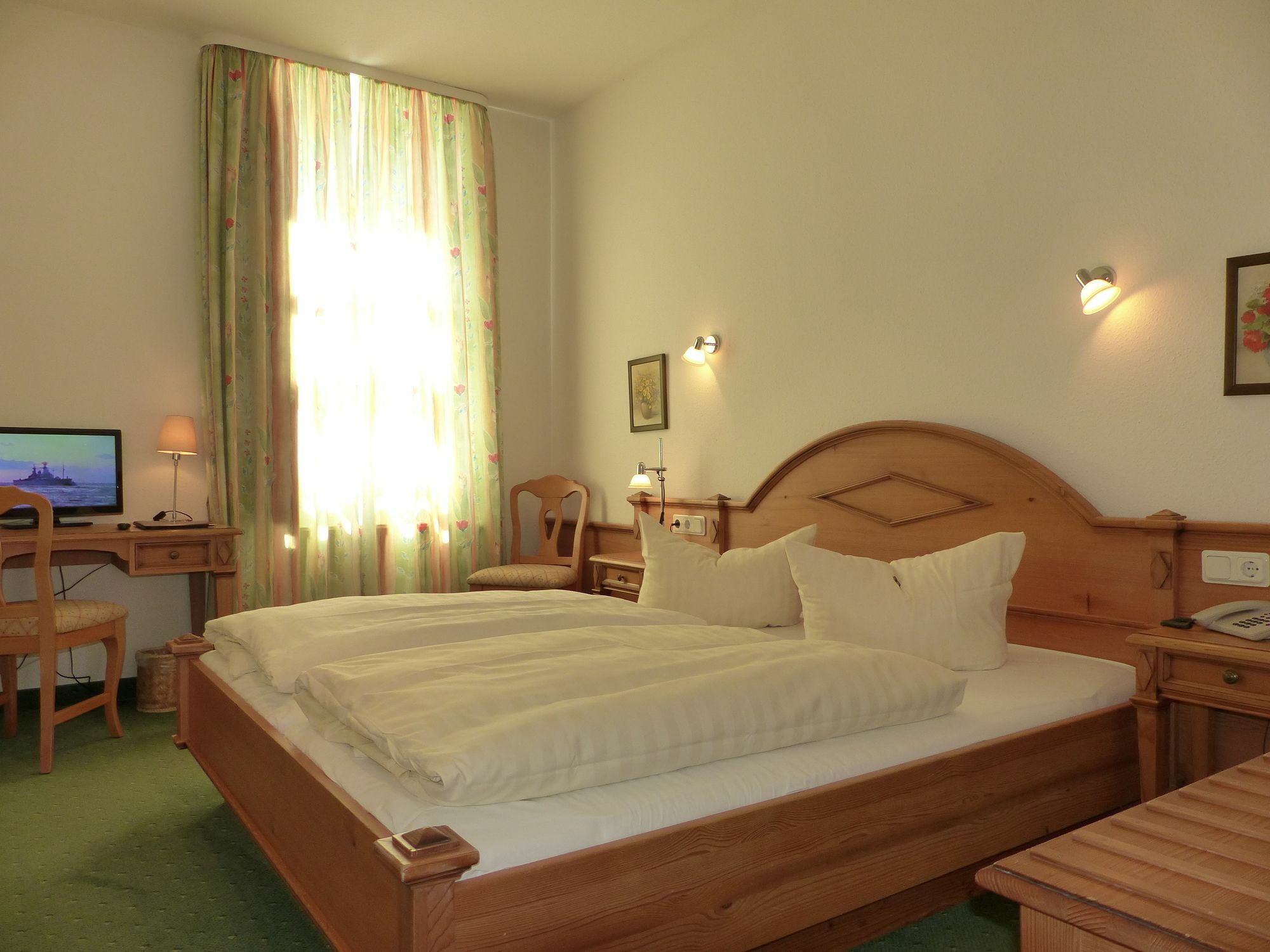 Hotel Zum Brauhaus Кведлинбург Екстериор снимка